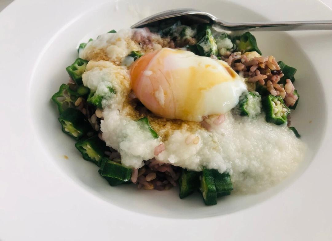 减肥食谱 山药秋葵拌饭