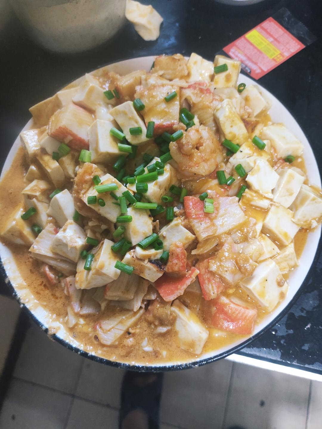 超级无敌香香下饭之鲜虾蟹柳蟹黄豆腐的做法