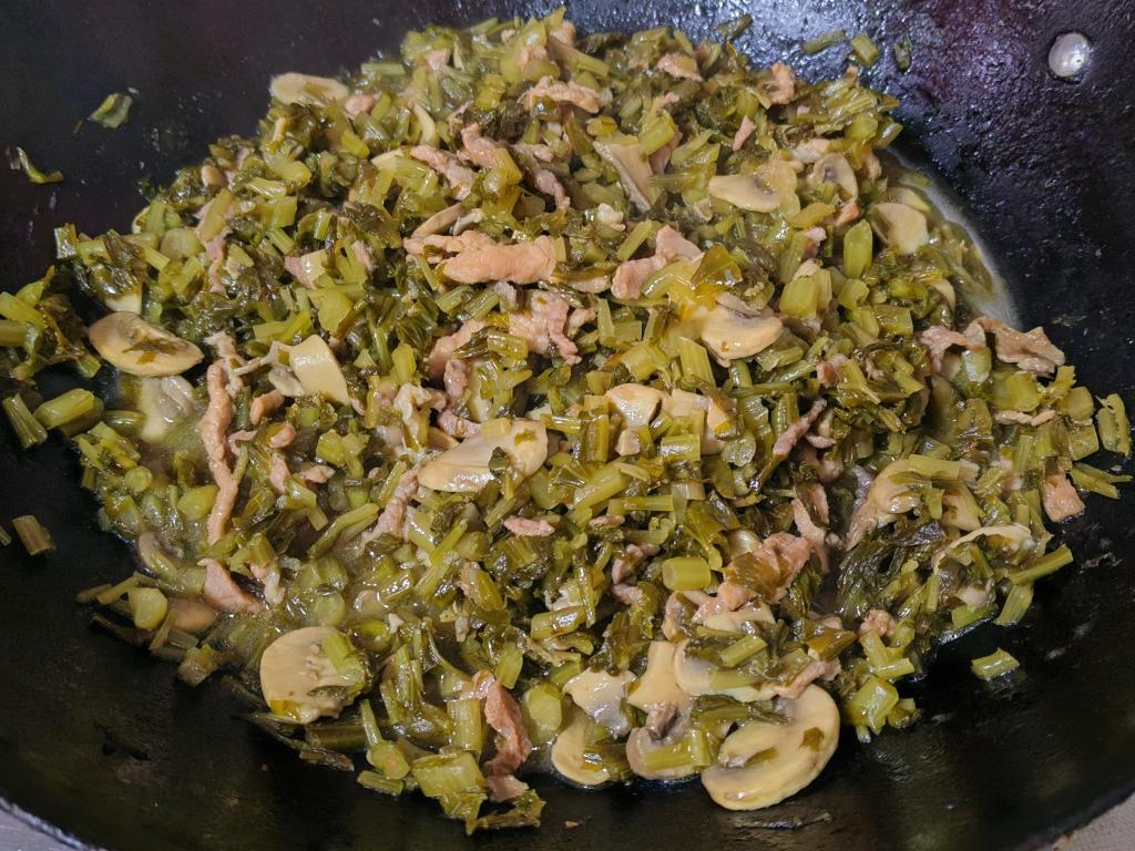 雪菜炒肉丝