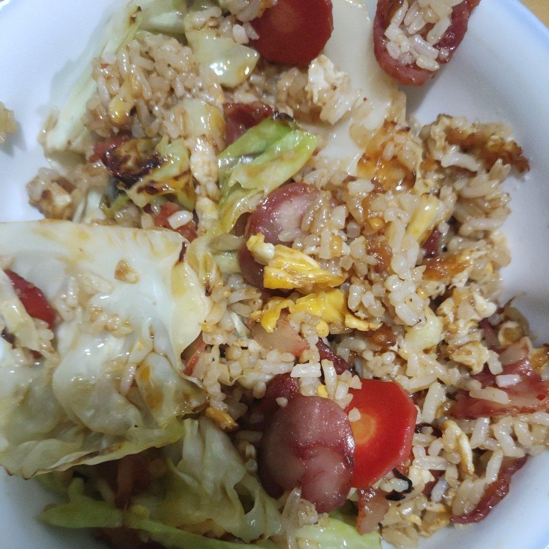 腊肠手撕包菜