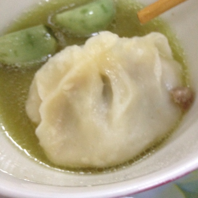 灌汤猪肉芹菜馅儿水饺