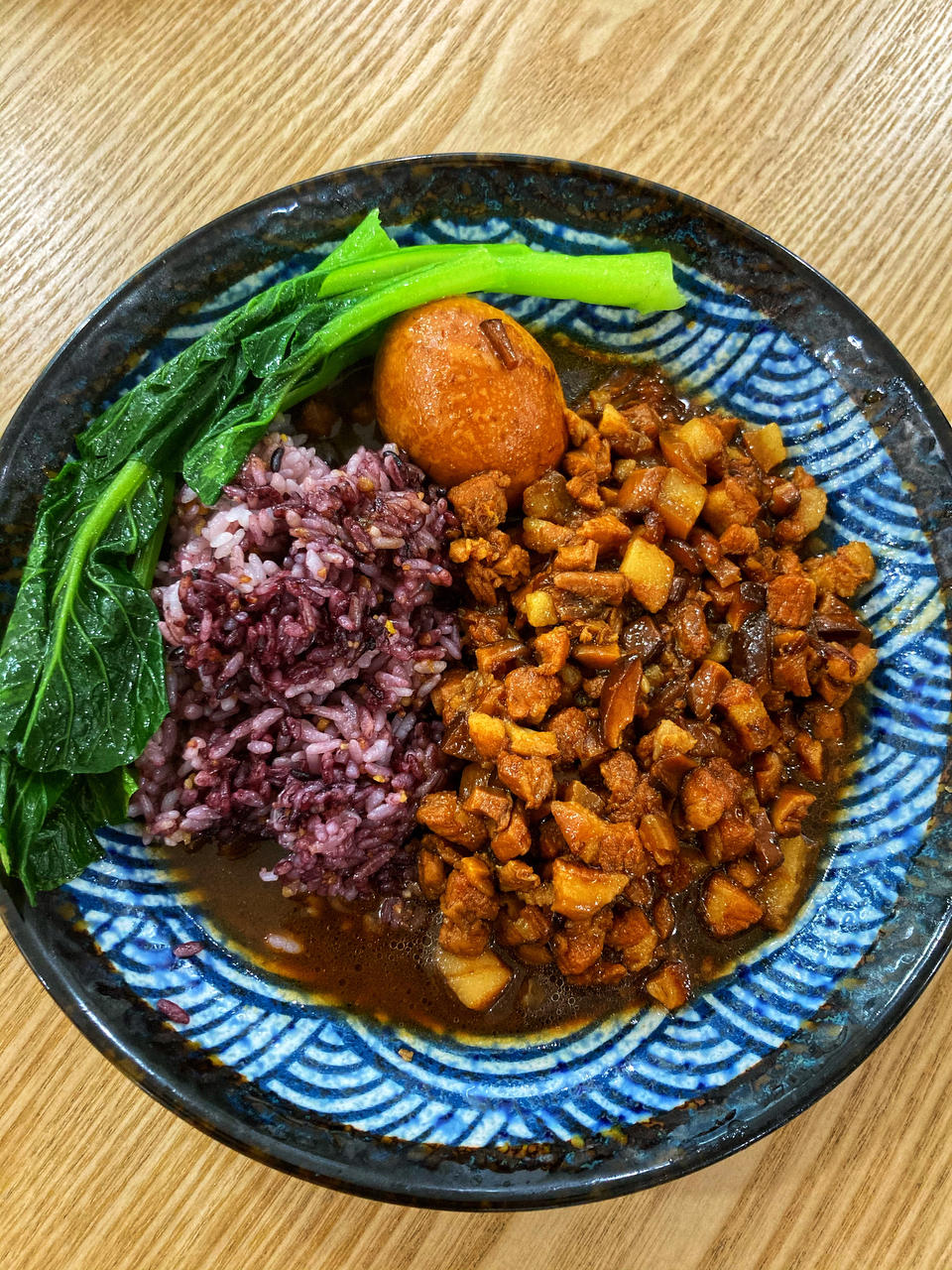 好吃到停不下来的卤肉饭