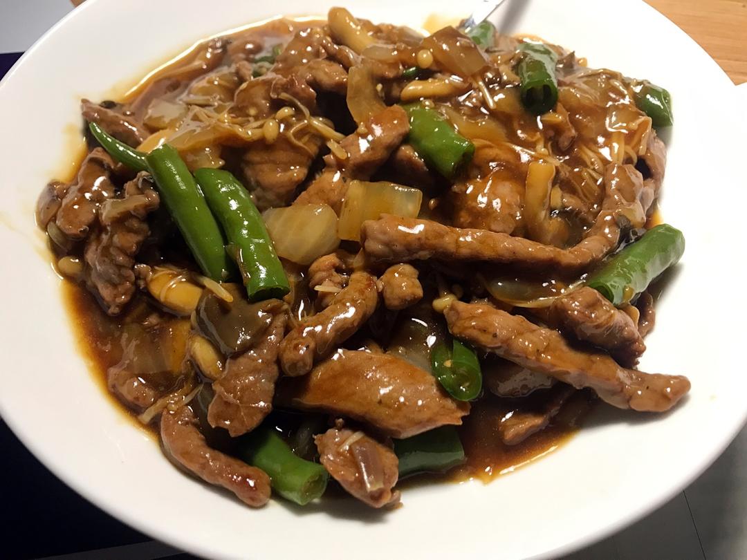 蚝汁海鲜菇炒牛柳
