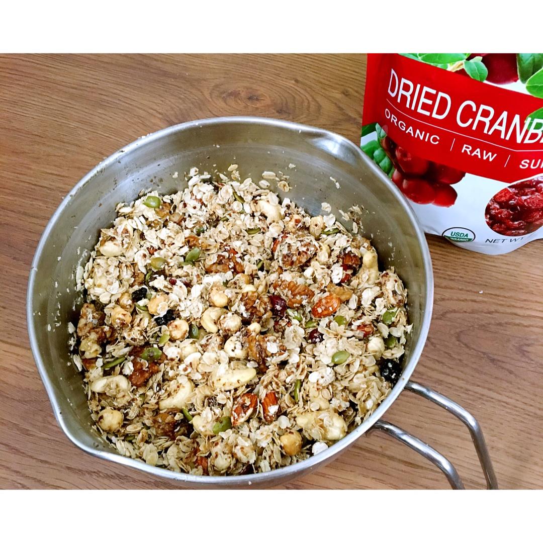 Granola（格兰诺拉麦片）