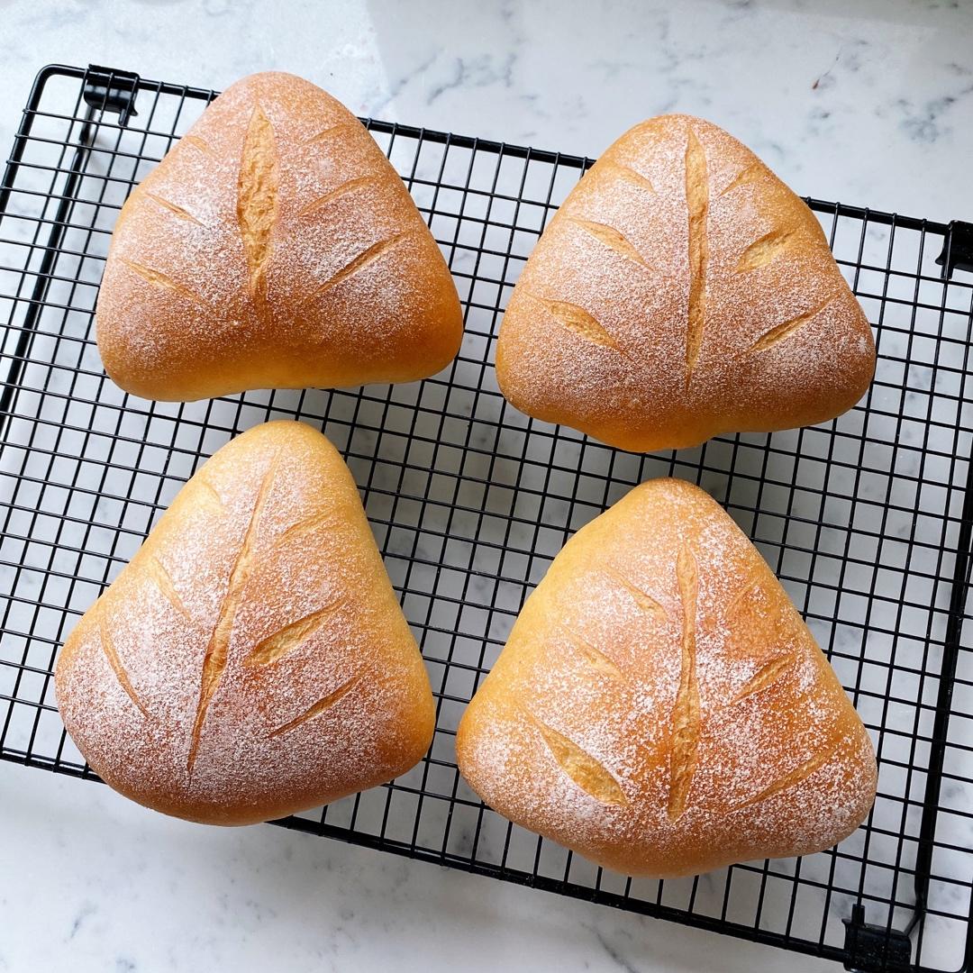 榴莲软欧包（还原奈雪，一次做法）