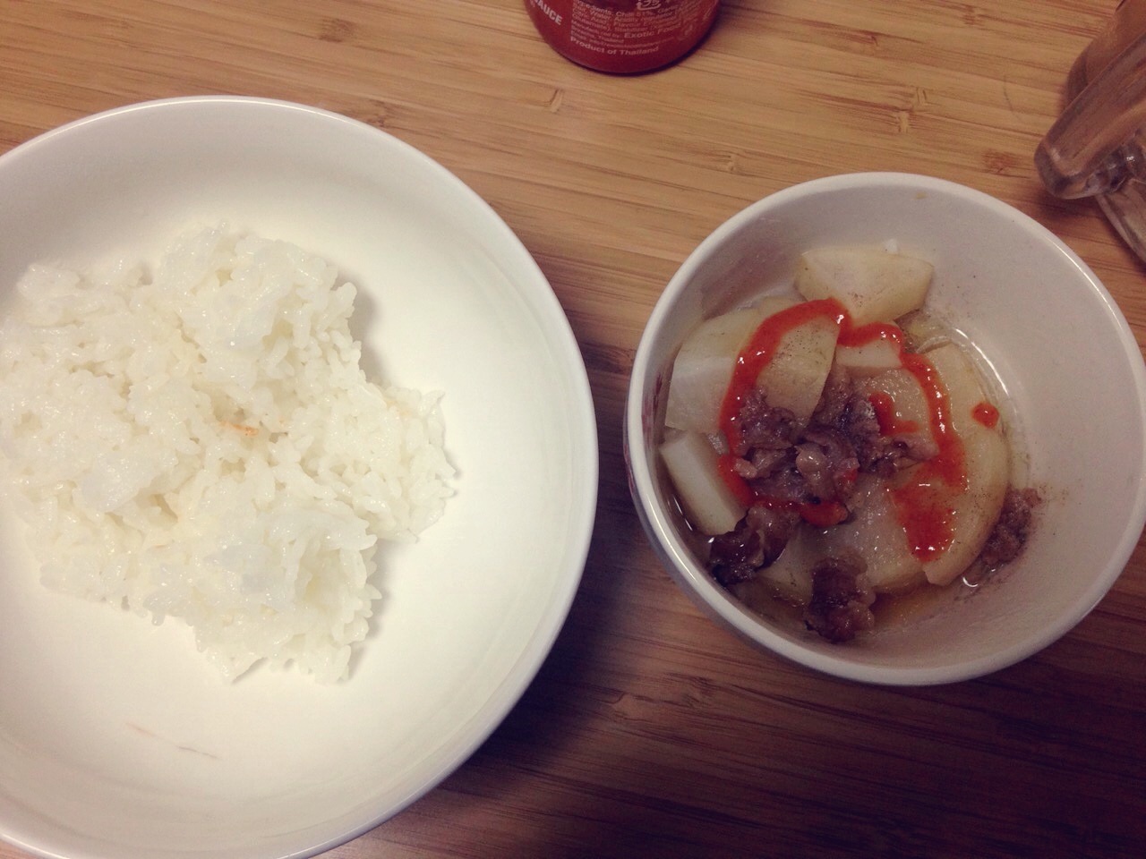 【电饭煲一人食】牛筋萝卜+米饭的做法