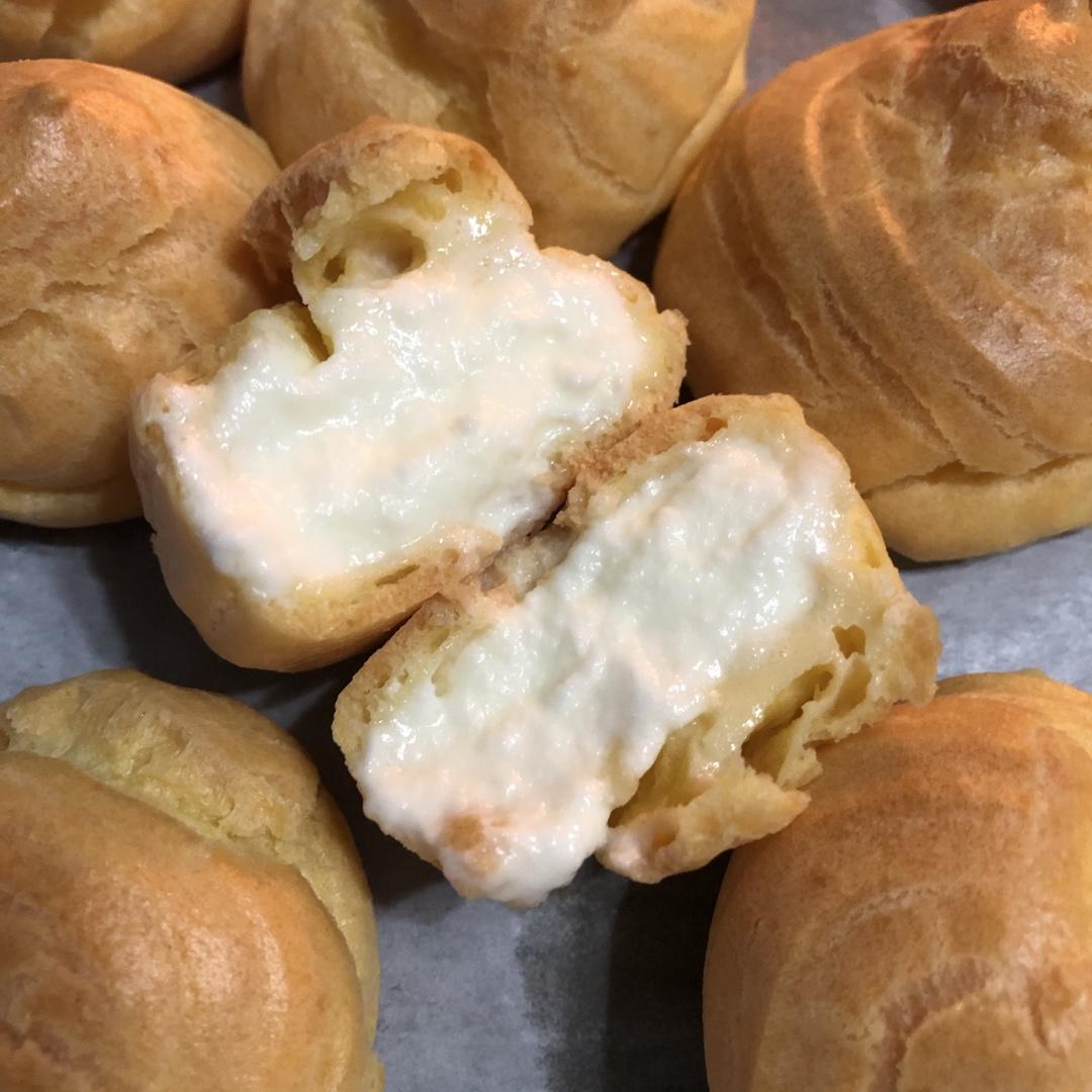 简单易成功的奶油小泡芙做法