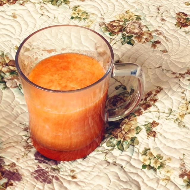 胡萝卜苹果汁 排毒养颜神器的做法