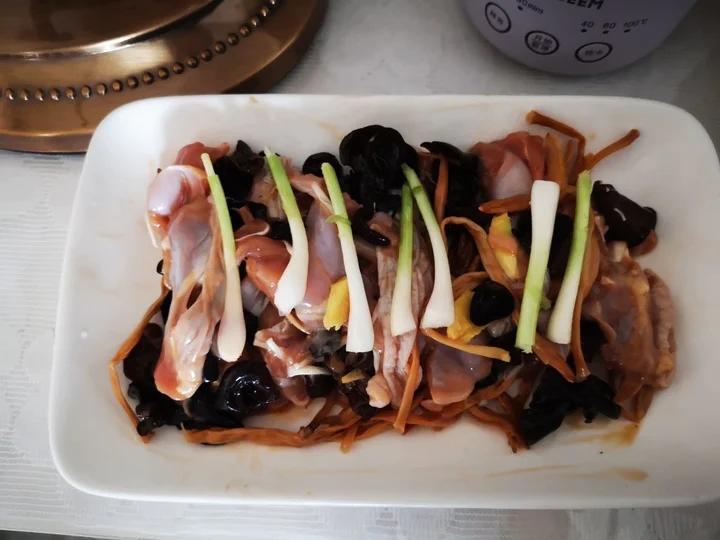 凉瓜黄豆排骨汤【6月北鼎蒸炖锅食谱】