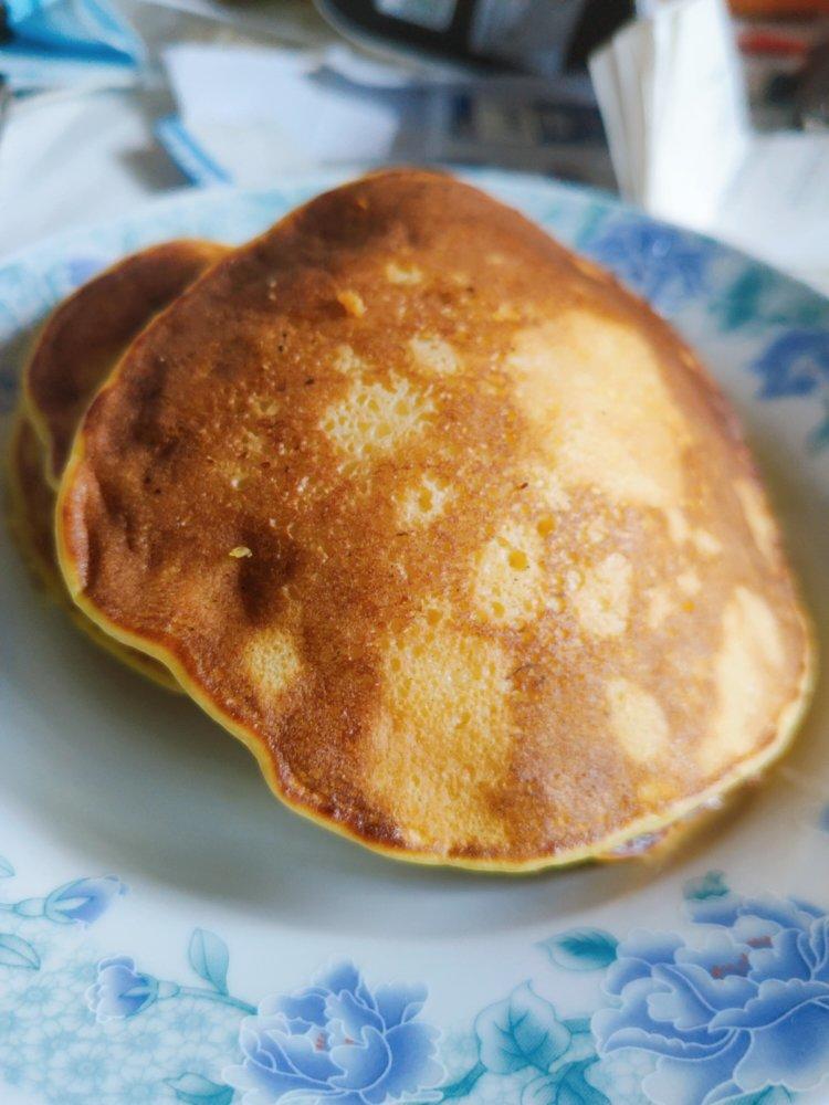 【减脂早餐】无油香蕉松饼（超简单）