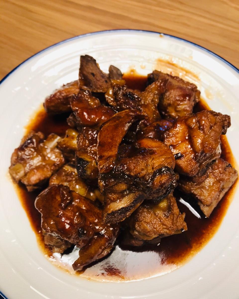 红烧排骨