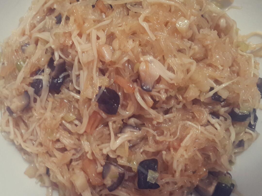 香菇干贝粉丝煲