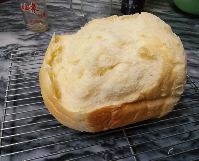 美的面包机 拉丝面包（白燕牌高筋面粉！）的做法