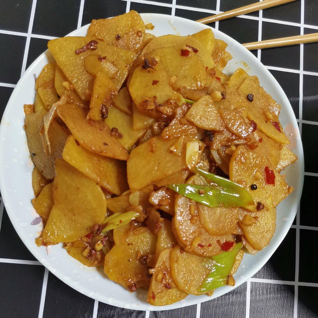 干锅土豆片（麻辣味，非油炸）