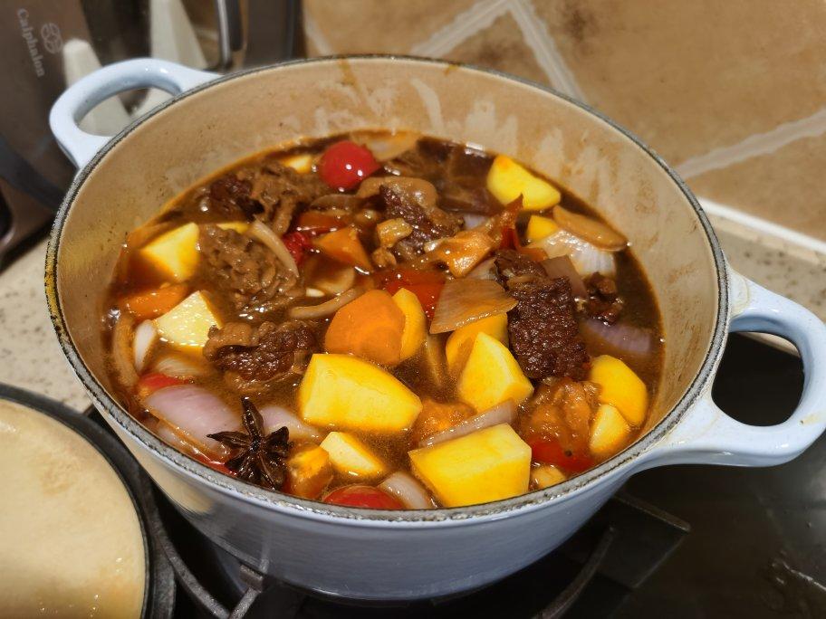 番茄土豆炖牛腩