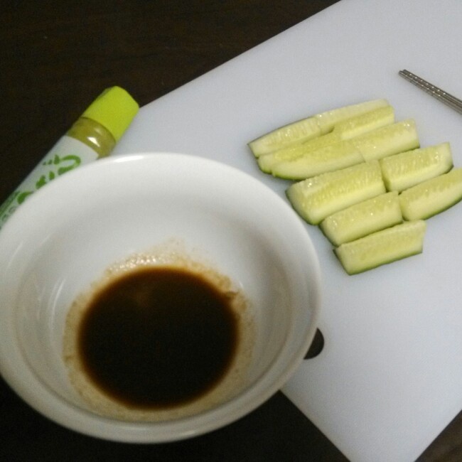 冰镇芥末黄瓜条