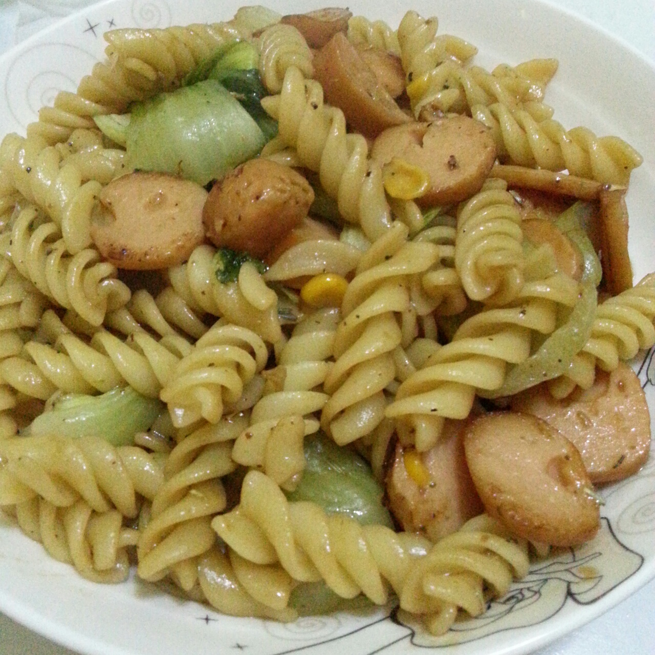 开胃缤纷螺丝意面