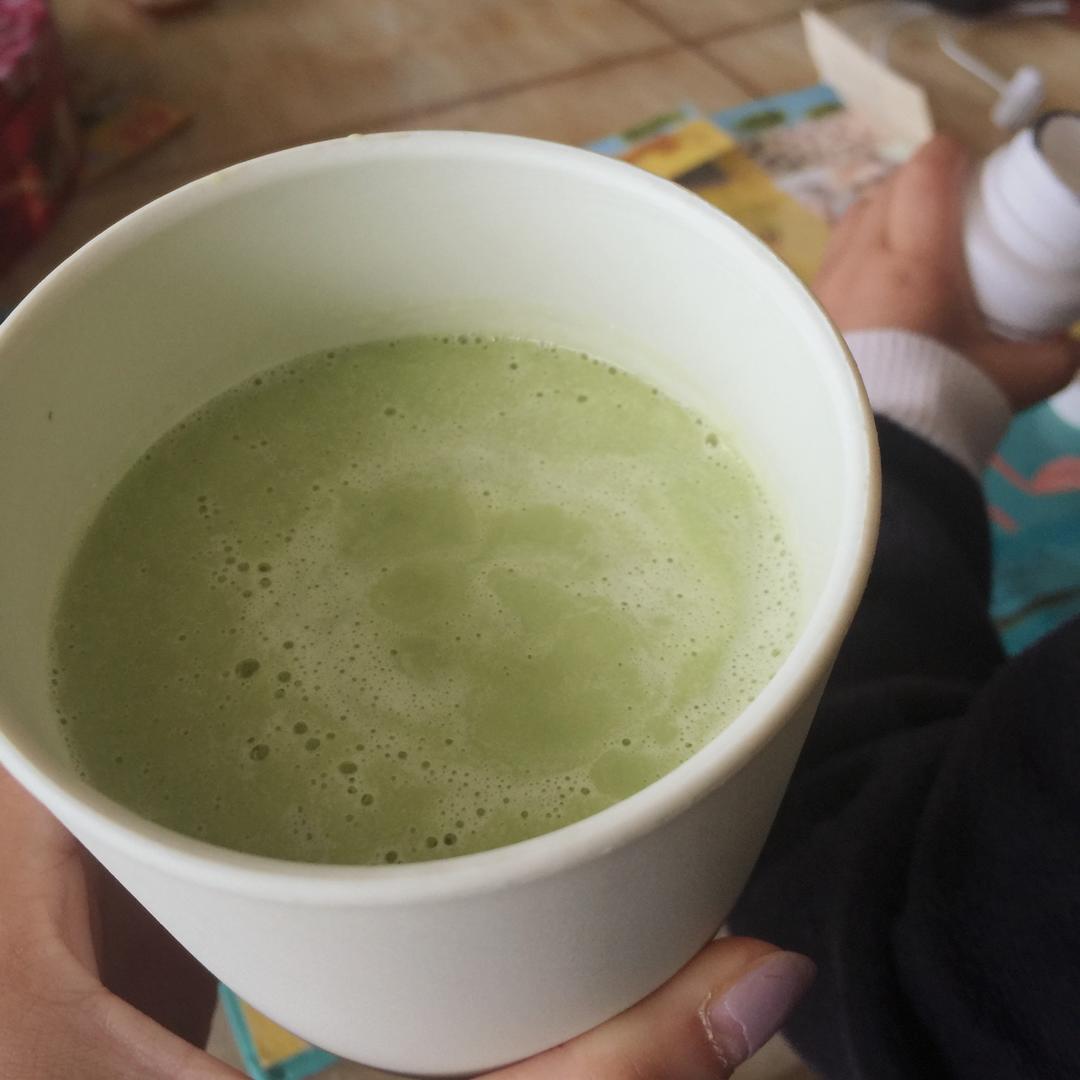 苹果牛油果奶昔