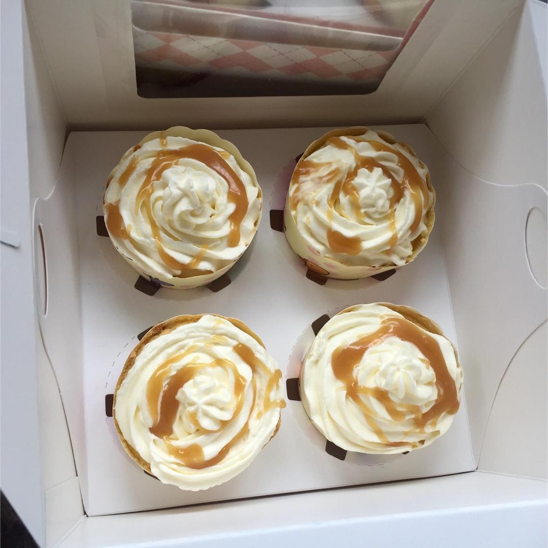 焦糖香草海绵蛋糕