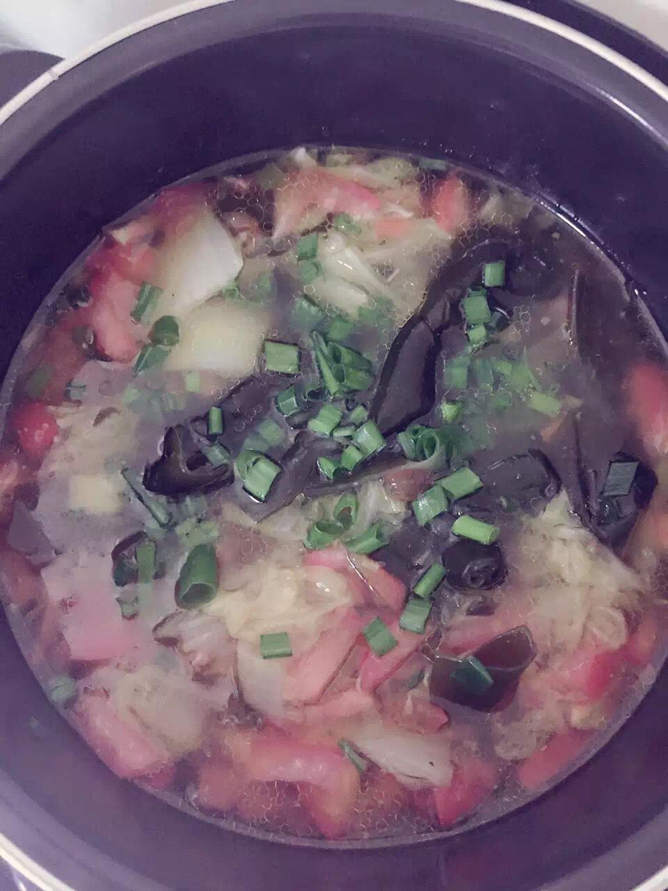 番茄土豆玉米排骨汤