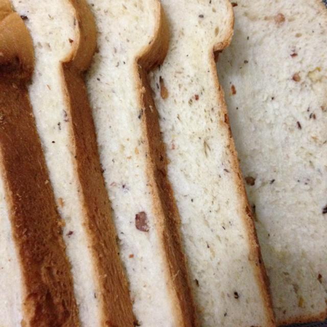 彩豆吐司（面包机松下105）的做法