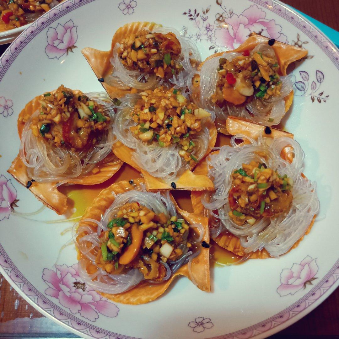 蒜蓉粉丝蒸扇贝