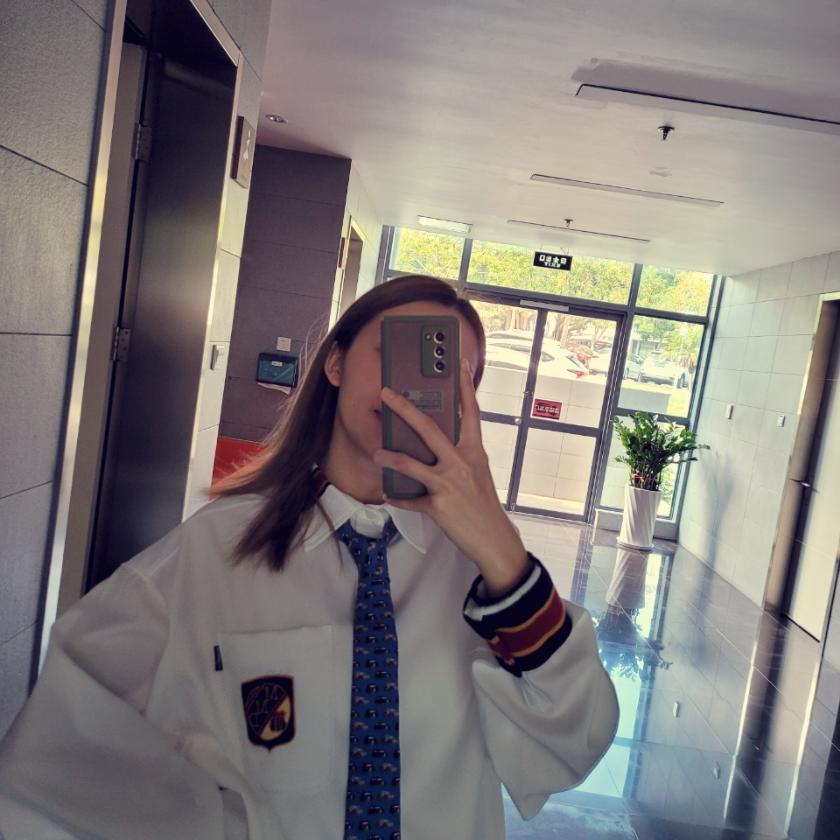爱生活的婷婷子