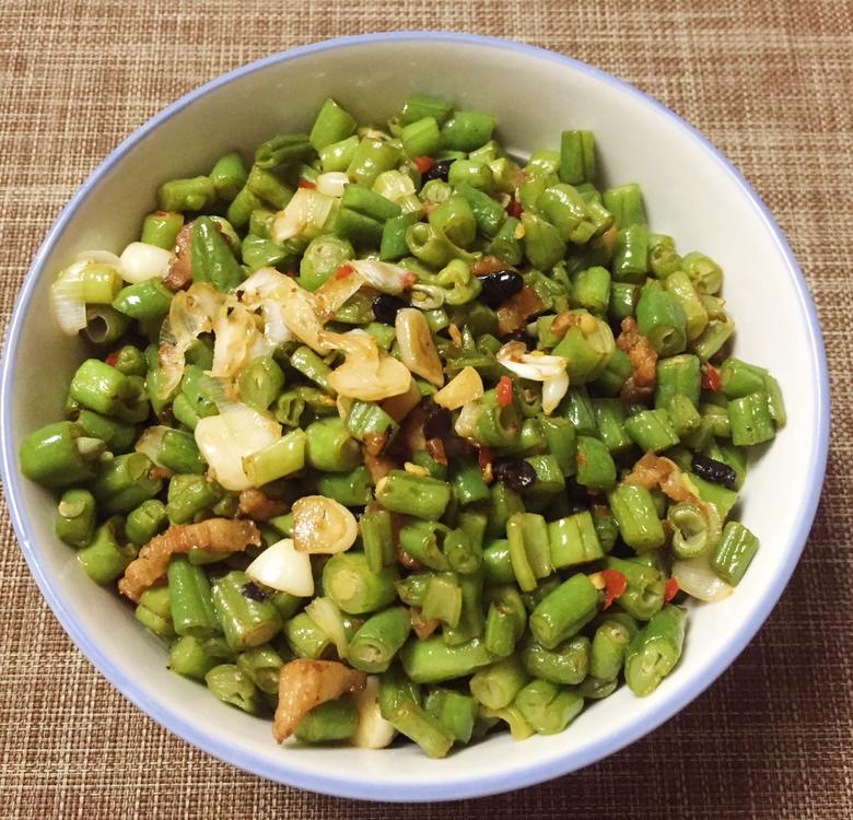 好吃下饭的豆豉炒长豇豆