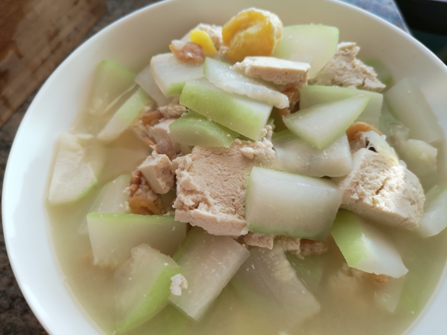 家常节瓜冻豆腐汤的做法
