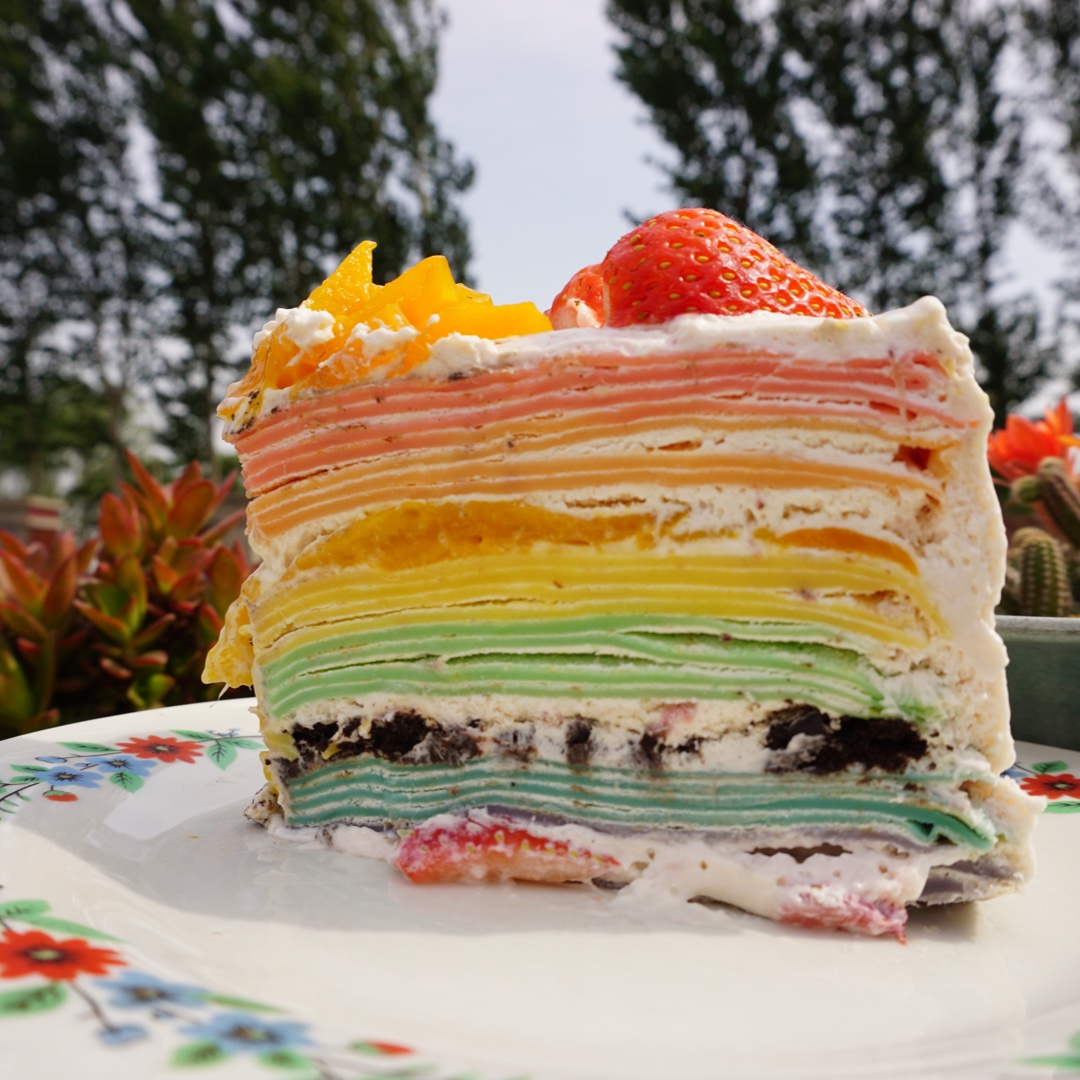 燕嬷嬷做的彩虹千层蛋糕 彩虹可丽饼(mille crepe cake)