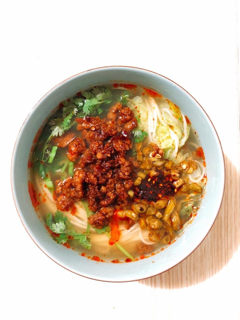 【重庆小面 x 红糖糍粑】