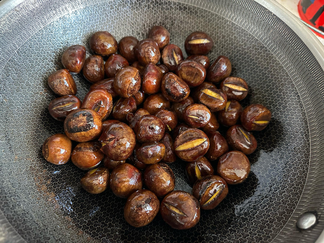 好吃好看又好剥皮的水煮板栗