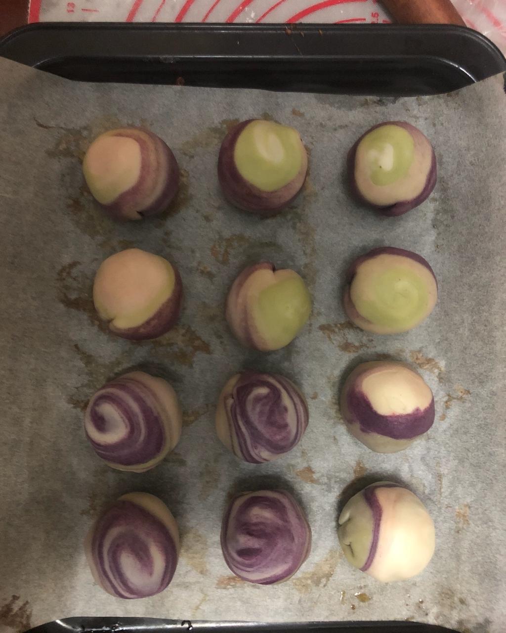 彩虹渐变蛋黄酥（无需揉出膜）