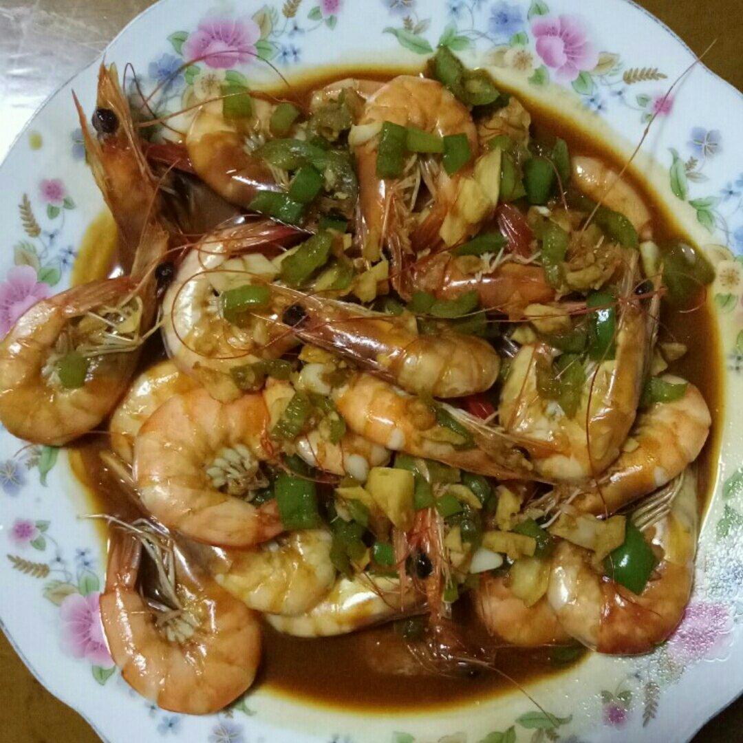 海鲜风味宵夜——油焖大虾