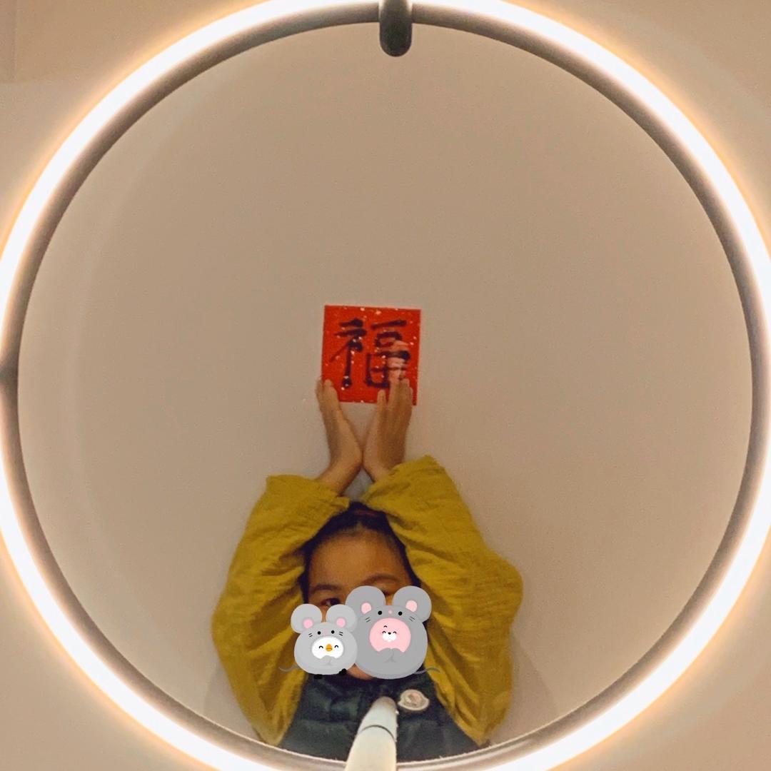 爱哭霭碧百万海蒂