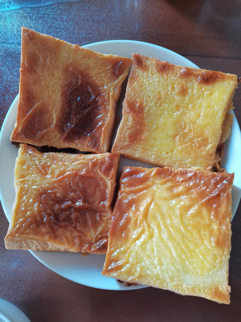 零失败快手岩烧乳酪(熔岩吐司)十分钟网红早餐，好吃哭