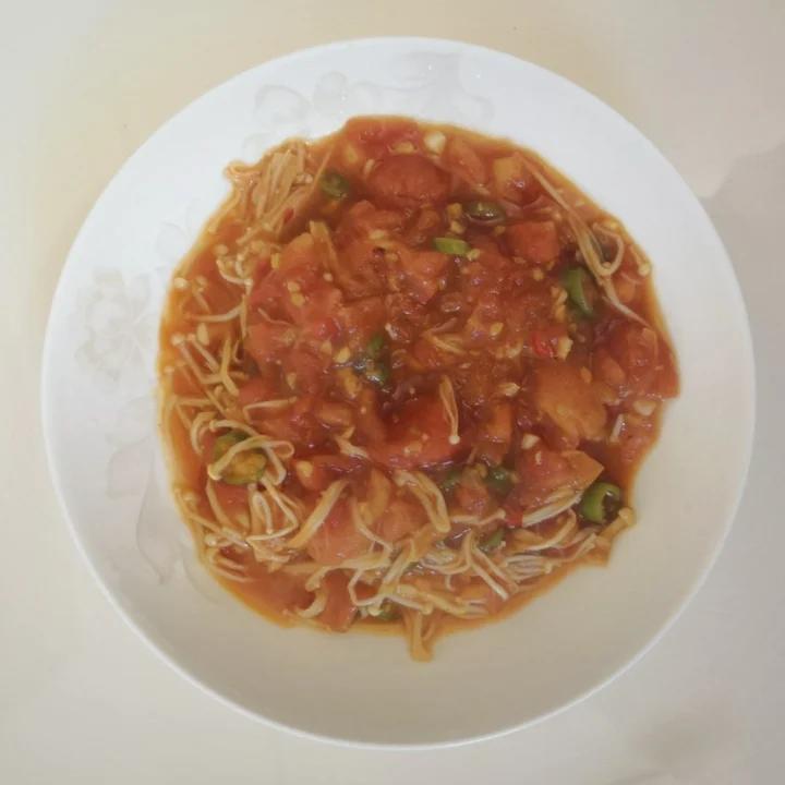 番茄金针菇🍅超级开胃多汁，神仙组合