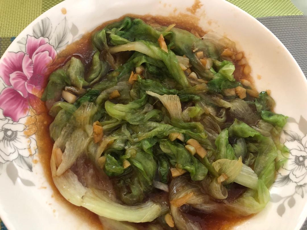 白灼西生菜