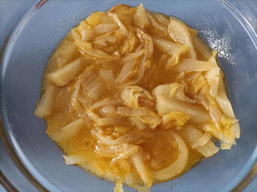 东北大白菜炖土豆