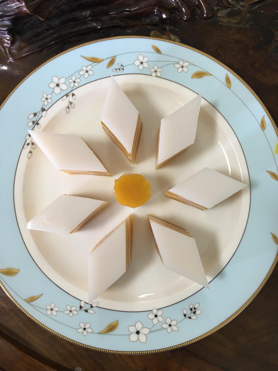芒果椰汁千层糕