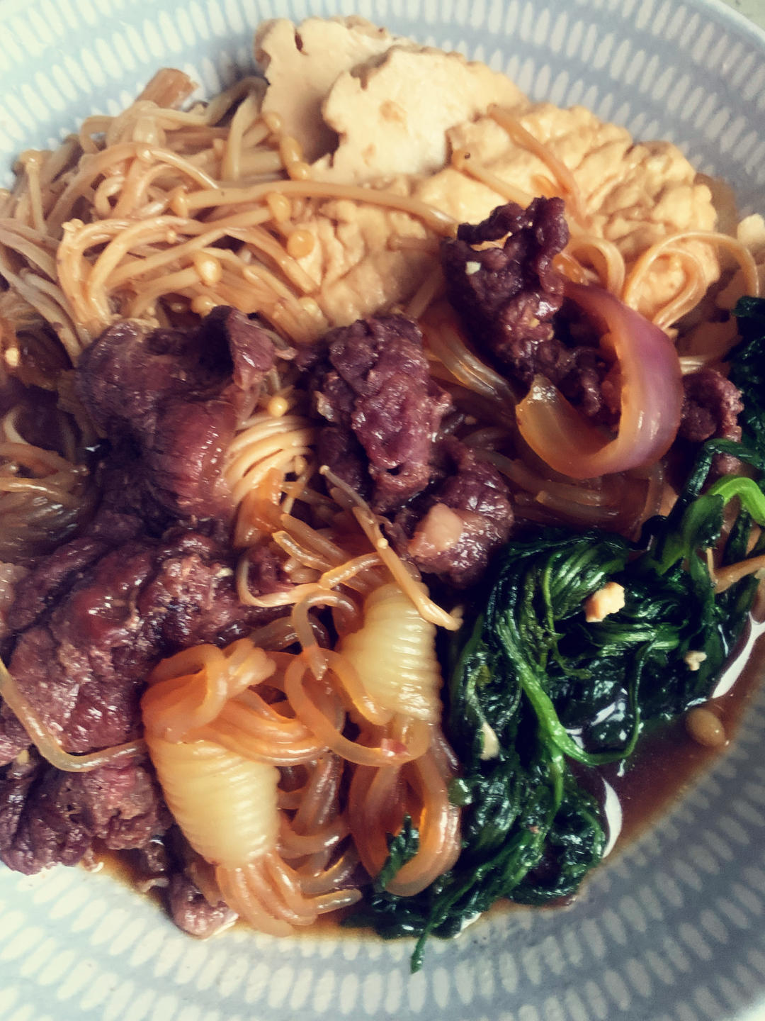 寿喜烧（日式牛肉锅）