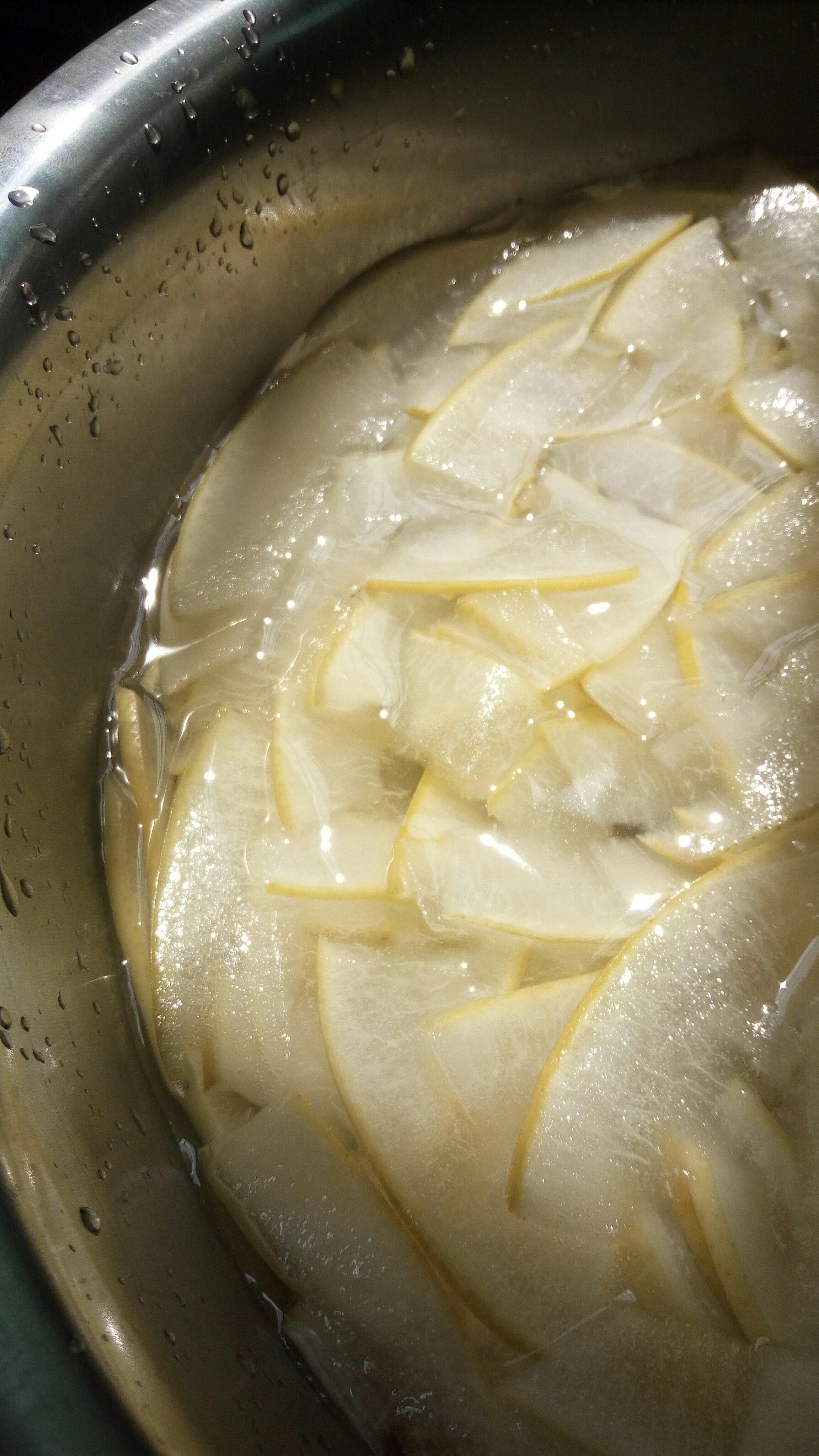柚皮糖——中秋柚子皮的好去处的做法 步骤2