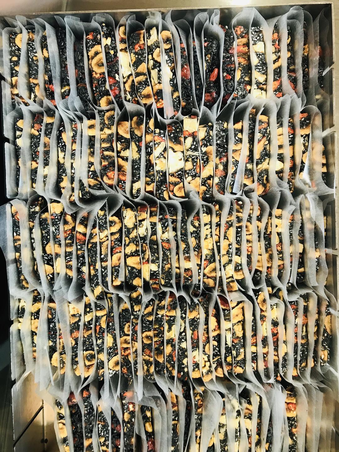 芝麻核桃红枣糕的做法