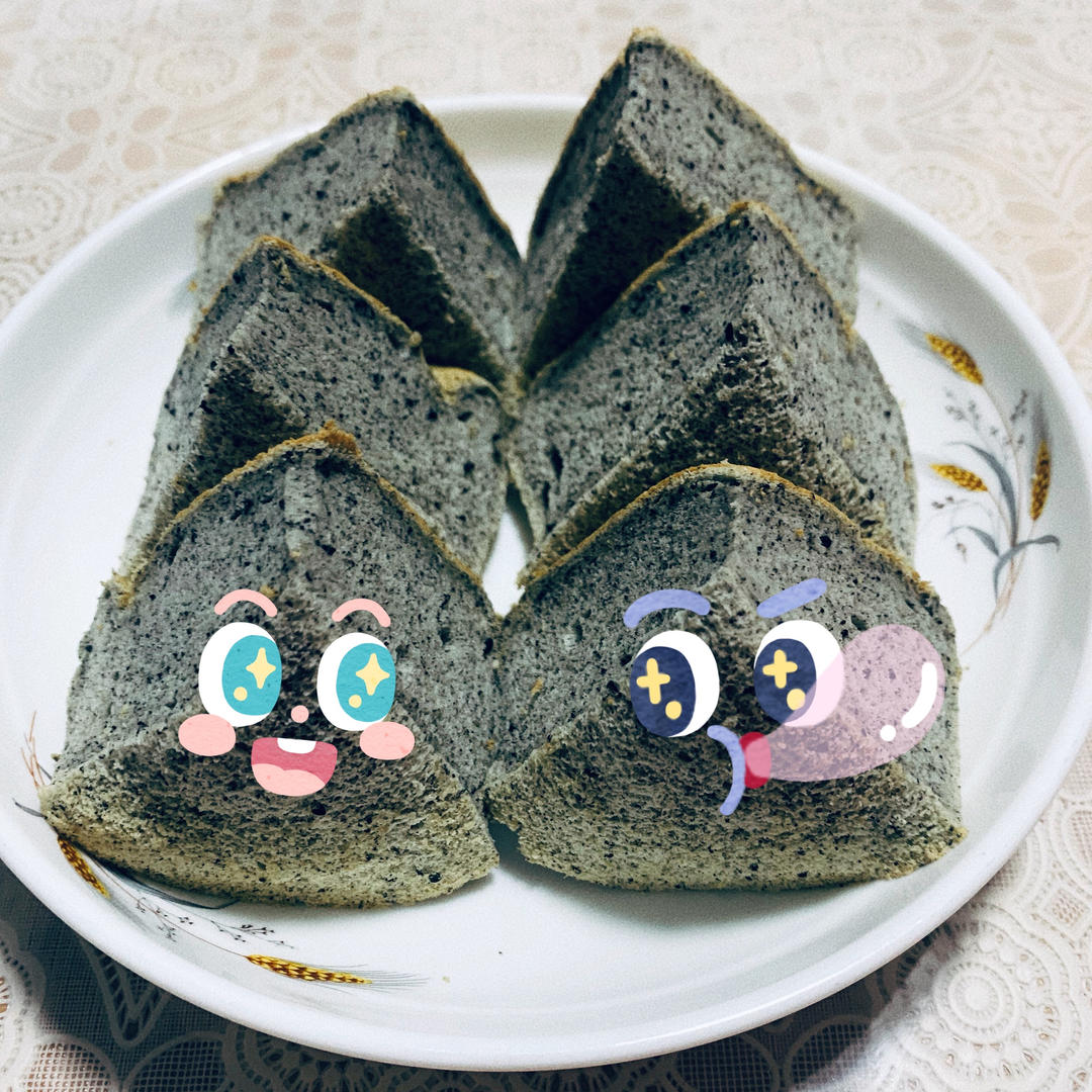 黑芝麻糯米戚风蛋糕