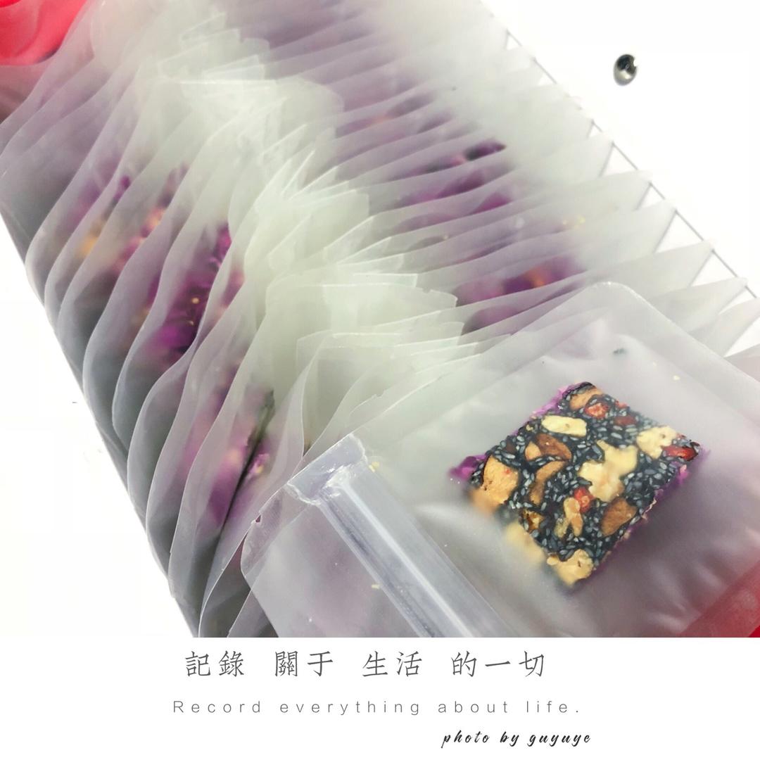 阿胶糕（固元膏）