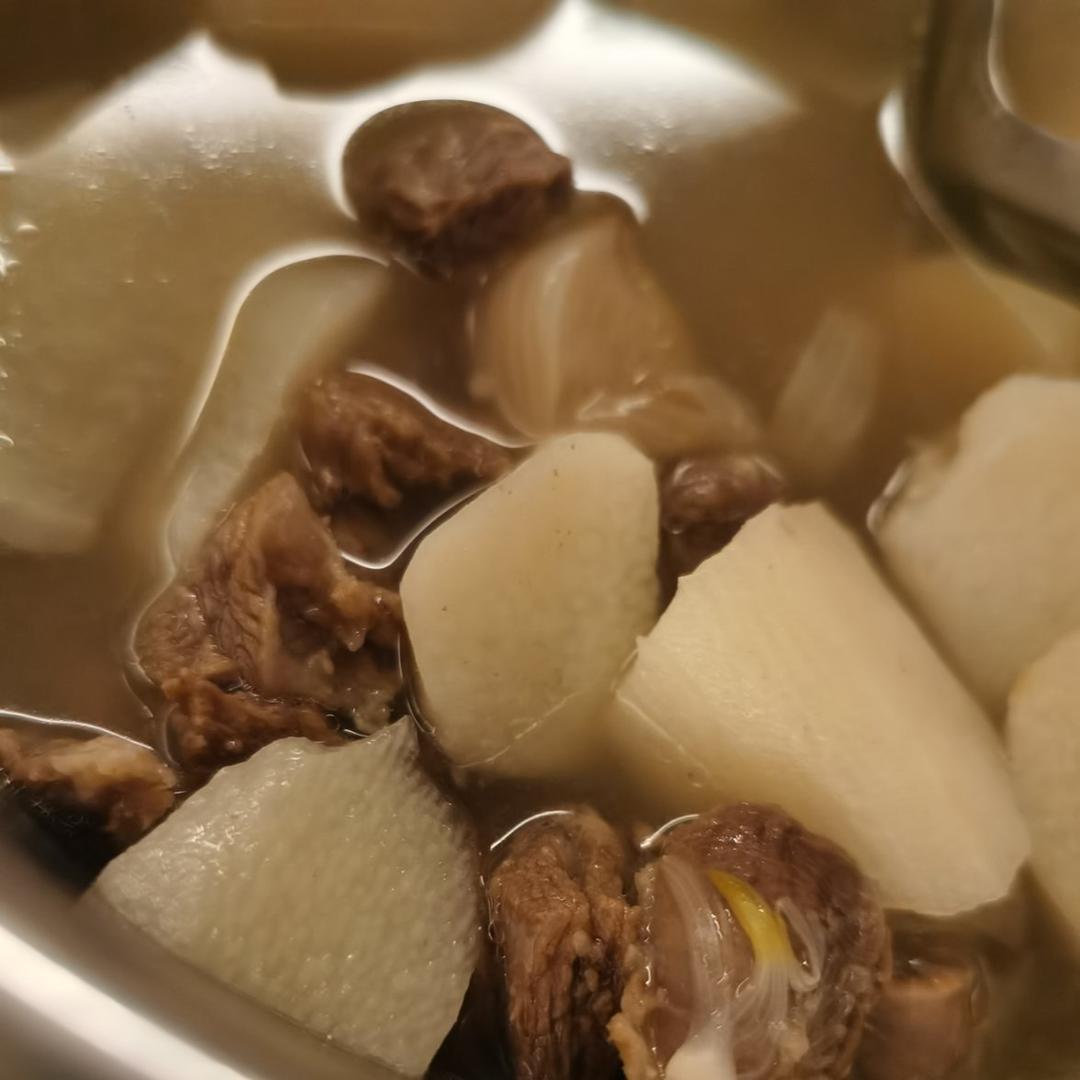 胡萝卜山药炖羊肉