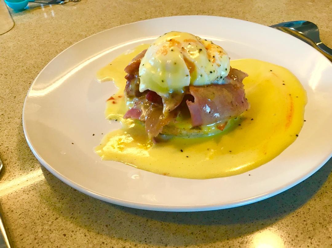 多版本的班尼迪克蛋Egg Benedict