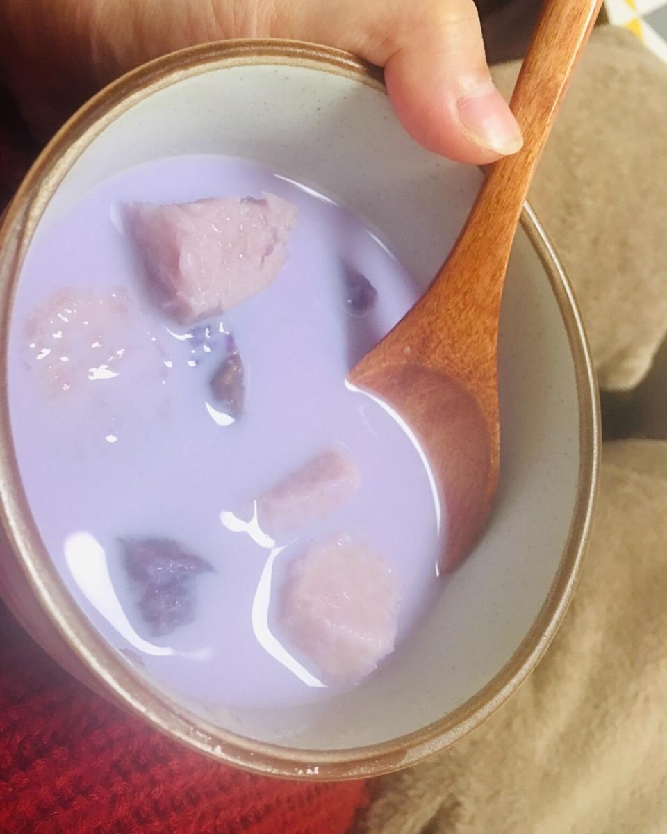 椰汁紫薯芋头羹