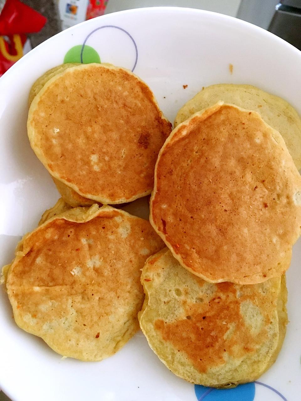 a睿ma做的香蕉面饼(宝宝辅食)