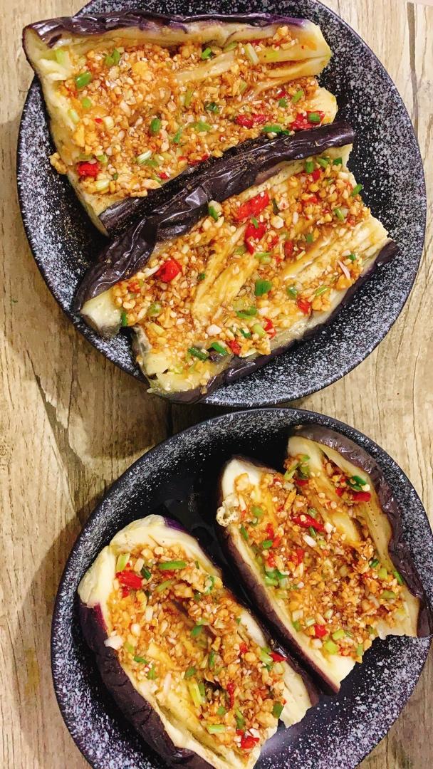 茄子这样做不用去烧烤店吃了，蒜香茄子